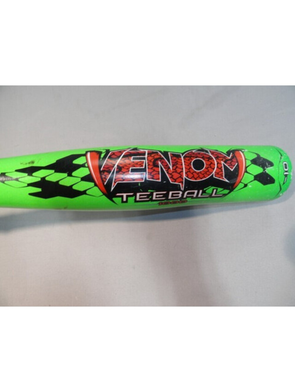 FRANKLIN SPORTS VENOM TEEBALL 1000 BASEBALL BAT 29/32 HANDLE 25in 15oz 2 1/4in